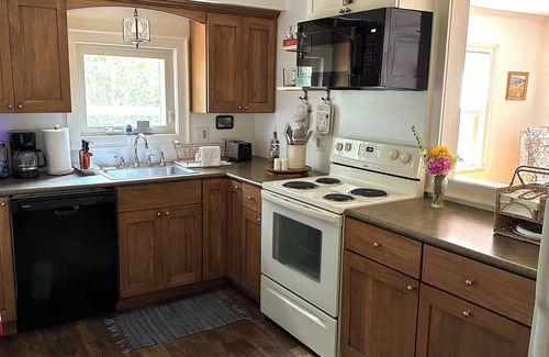 Cooperstown House | The Cooperstown Colonial. perfect location for all things Cooperstown!