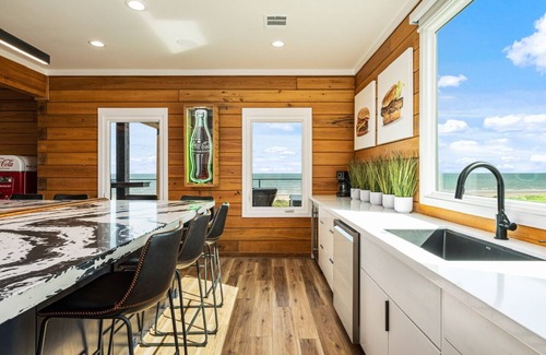 Crystal Beach House | The Coppertone Beach House - Where modern luxury meets the beach!