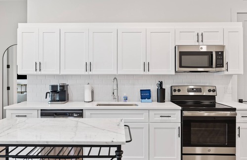 Fort Worth Apartment | The corbin 1101- Magnolia Haven 1-Bedroom Bliss