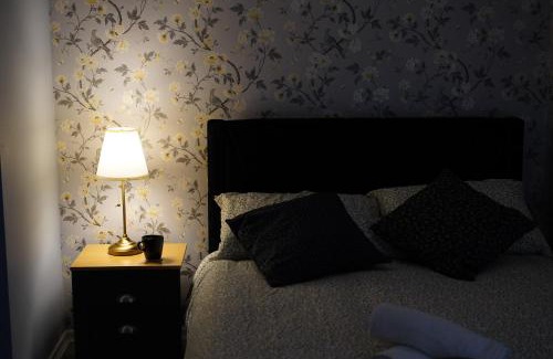 Finsbury Park Apartment | The Cosy Nook Studio #5