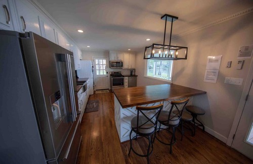 Camden House | The Cottage: 2-BR