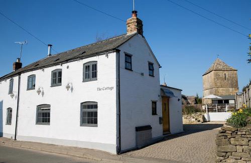 Mangotsfield House | The Cottage and The Nook