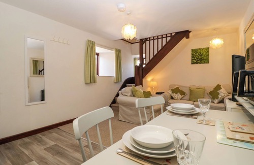 Goodrich Cottage | THE COTTAGE AT ROCKLANDS FARM, romantic, with a garden in Goodrich