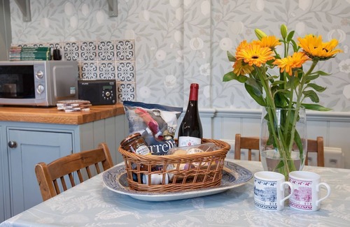 Cornhill on Tweed Cottage | THE COTTAGE, Branxton - sleeps 2 guests in 1 bedroom
