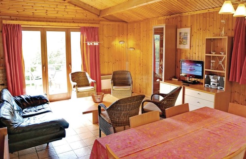 Somme-Leuze House | The cottage La Palette is located in the outskirts of the vacation village Le Bochetay near Heure, i