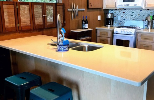 Sturgeon Bay Cottage | The Cottage on Lake Michigan –- huge sand beach, wooded lot, family friendly