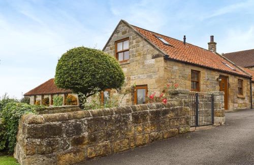 Loftus House | The Cottage - Uk45459