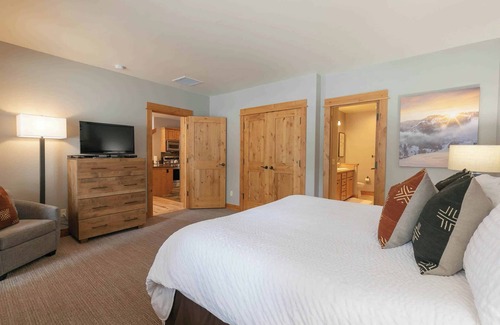 Truckee Cottage | The Cottages at Old Greenwood ~ 3-Bedroom