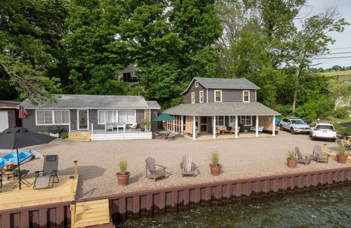 Town of Milo Cottage | The Cottages on Keuka ~ South Cottage