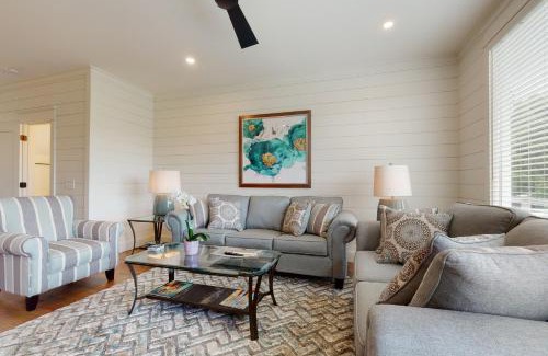 Clayton House | The Cottonwood