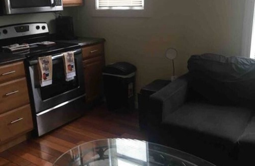 Niskayuna Apartment | The couples home with free wifi