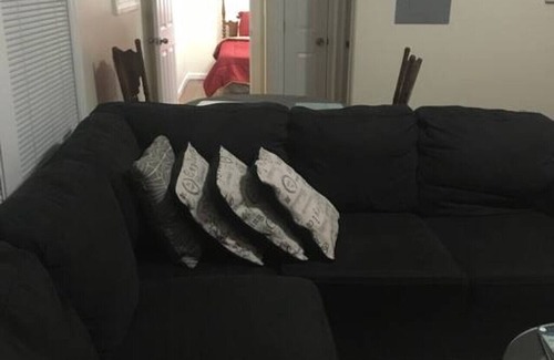 Niskayuna Apartment | The couples home with free wifi