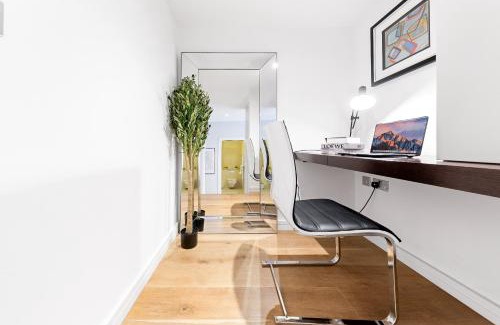 London City Centre Apartment | The Covent Garden Collection