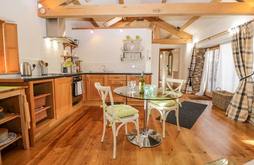 Bretherdale Cottage | THE COW HOUSE, romantic, character holiday cottage in Shap