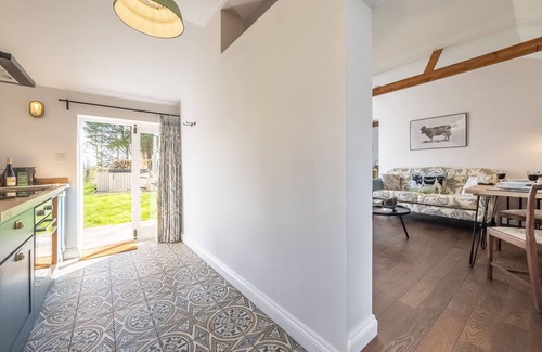 Halesworth Cabin | The Cowshed offers the perfect romantic getaway for two