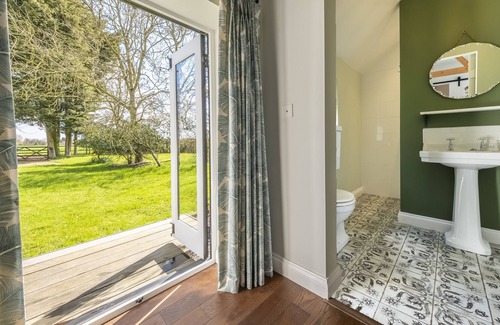 Halesworth Cabin | The Cowshed offers the perfect romantic getaway for two