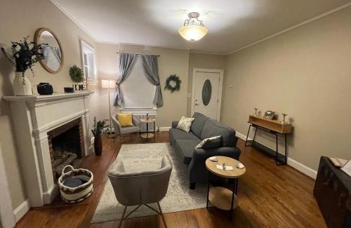 Lynchburg House | The Cozy Budget - Room near Liberty!