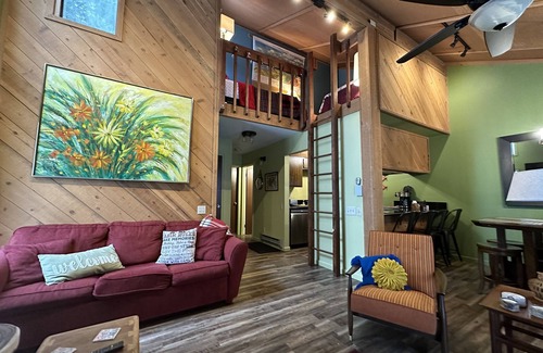 Shaver Lake Condo | *The Cozy Cabinette!* Quiet retreat in Shaver Lake