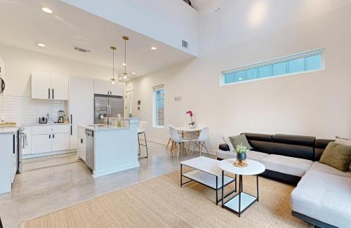 Eastside Promise Neighborhood House | The Cozy Crockett
