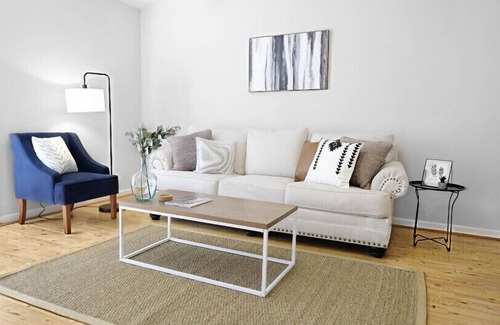 Martinez Condo | The Cozy | Hearth 2 BR Condo