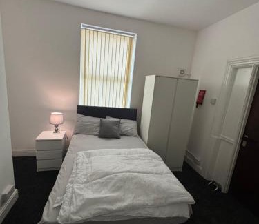 Wolverhampton House | The Cozy House