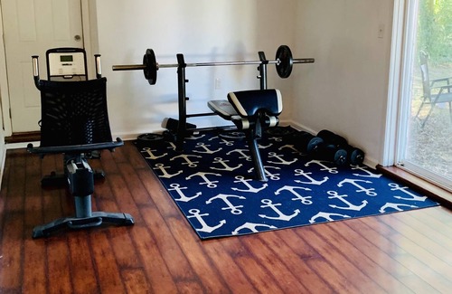 Norfolk - Virginia Beach House | The Cozy Inn - Conveniently located in the heart of Hampton Roads