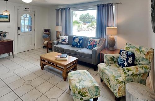 Flagler Beach House | The CrabTrap at Flager Beach - Manor