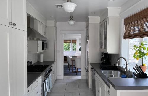 Venice House | The Craftsman House in Venice Beach