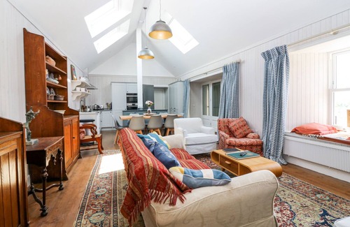 Blairgowrie Cottage | THE CRANNACH, pet friendly, character holiday cottage in Kirkmichael