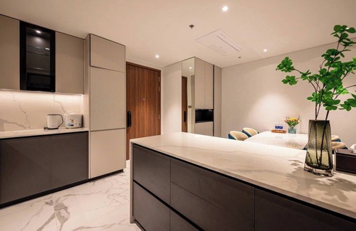 Thu Thiem Apartment | The Crest Residence - ANGIA Hospitality