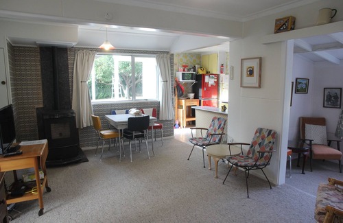 Lowburn Cottage | The Crib - a cottage with character