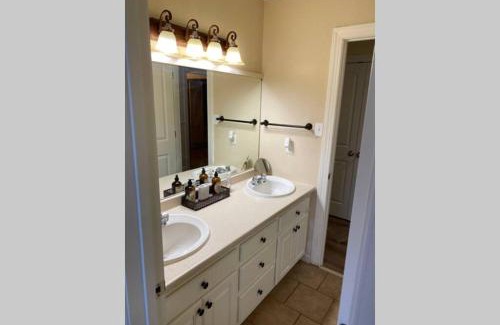Tuscaloosa House | The Crimson - Game Day Rental