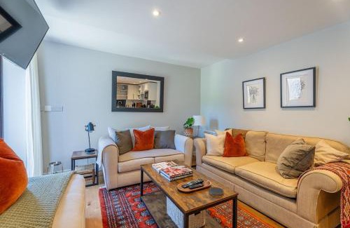 Marsh Gibbon House | The Croft