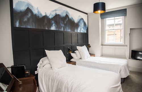 Uppingham Hotel | The Crown