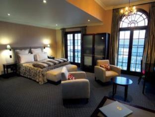 Ahuriri Hotel | The Crown Hotel