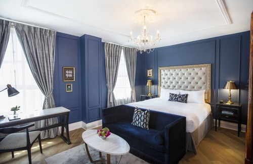 Downtown Culver City Hotel | The Culver Hotel