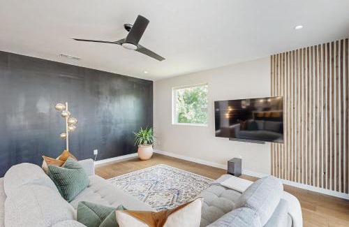 Cedar Crest House | The Dachshund