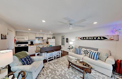 Provincetown Apartment | The Dance
