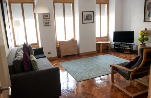 Old Town Apartment | The David Hume Residence