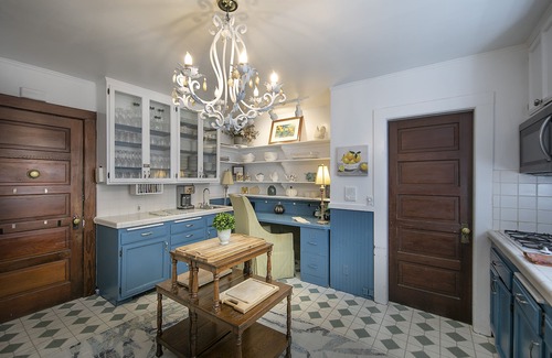 Santa Barbara Bed & Breakfast | The De La Vina Inn