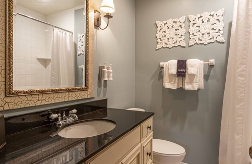 Santa Barbara Bed & Breakfast | The De La Vina Inn