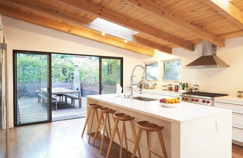 Hollywood Hills West House | The Deck House of Laurel Canyon