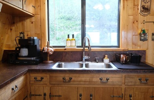 Island Park Cabin | The DeckHouse at Island Park