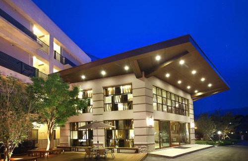 Yuchi Resort | The Deer Resort