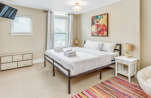 Maxwell House | The Delta Blues - Cozy Townhome in Vibrant East Nashville!