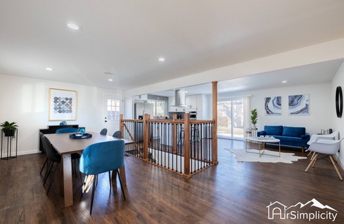 South Westminster House | The Denver Den | Fast Wifi | Foosball