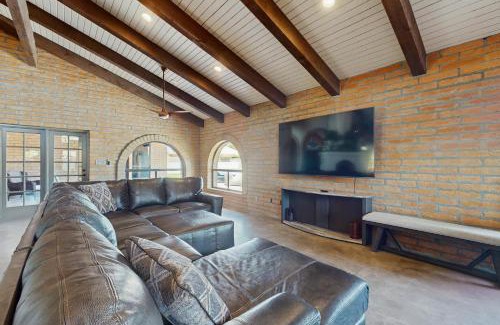 Central Scottsdale House | The Desert Oasis Retreat