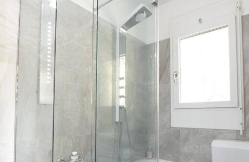 Caslano Apartment | The Design Villa Swisshomebnb