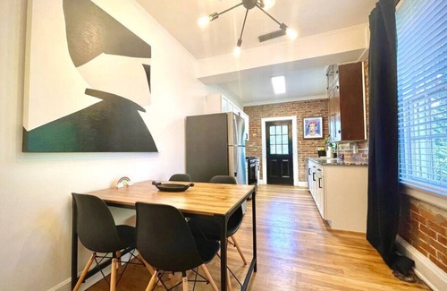 Paducah Condo | The Dim Light Lower Town Luxury Boutique Condos
