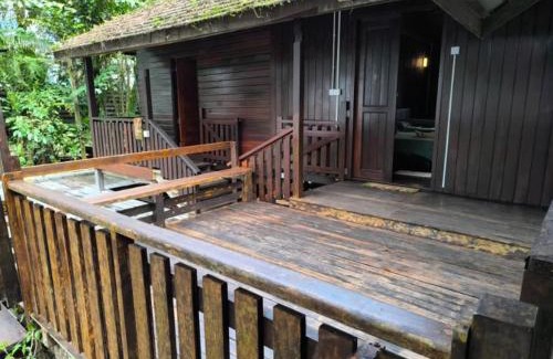 Kuching Cabin | The Doctor's Stay